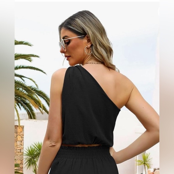 🌹NWT/ AUTOMET CROP TOP - Picture 2 of 7